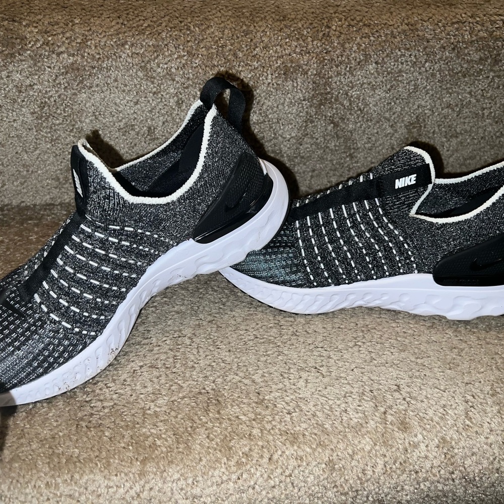 Nike React Phantom Run Fk 2 Womens Shoes